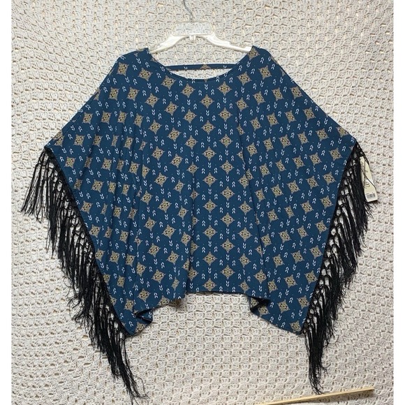 Wrangler Sweaters - Wrangler Top Women Sz S Kimono Poncho Shawl With Fringe Blue Aztec Print Western